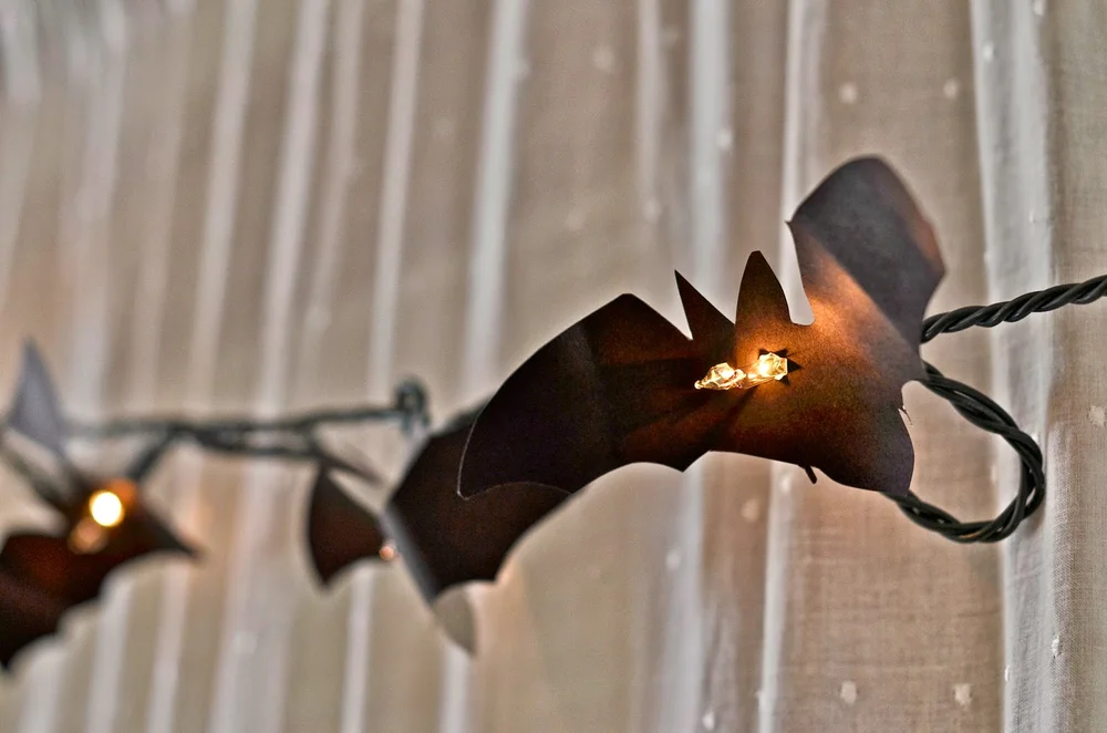 Halloween Bat Garland Diy