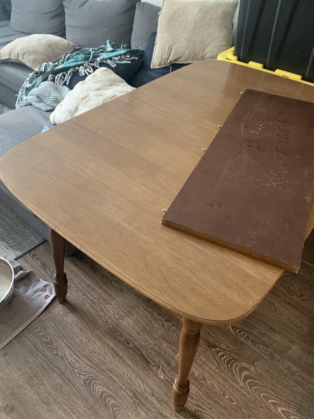 How to Clean Old Living Room Table