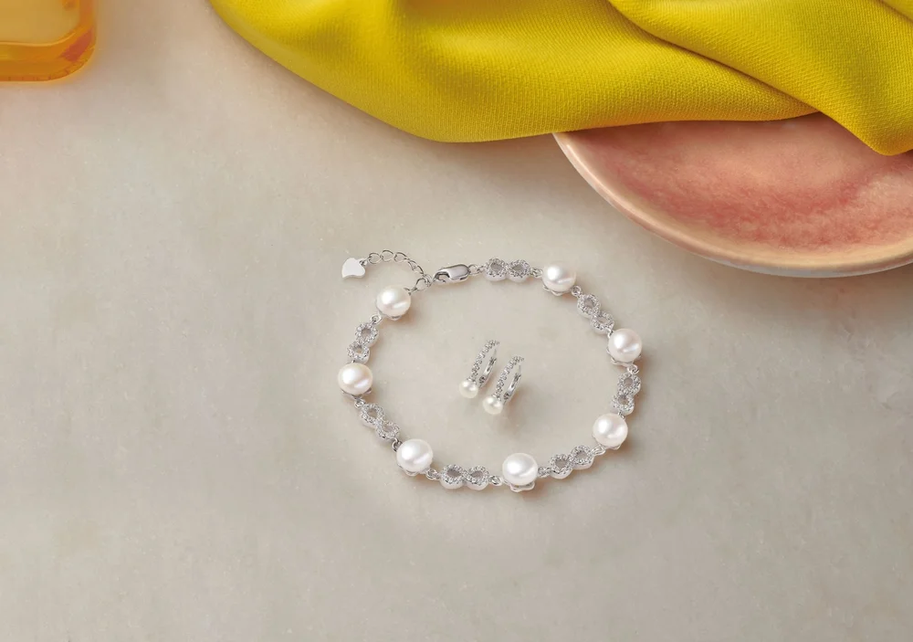 How to Clean Silver Pendant at Home