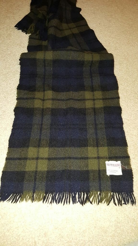 How to Clean Wool Scarf at Home