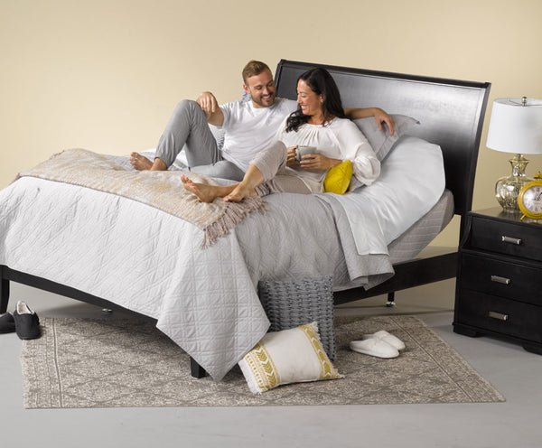 How to Decorate an Adjustable Bed