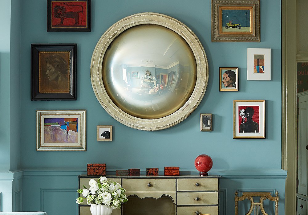 How to Decorate around a Round Mirror