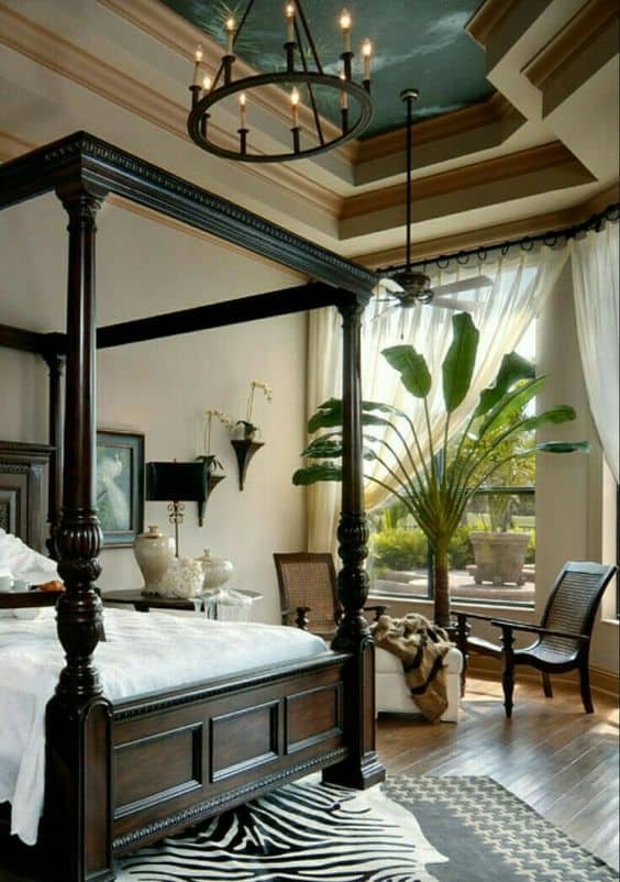 How to Decorate Bedroom With Four Poster Bed
