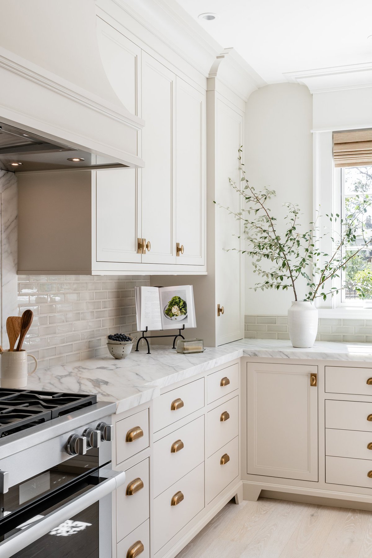 How to Decorate Your Kitchen Counters