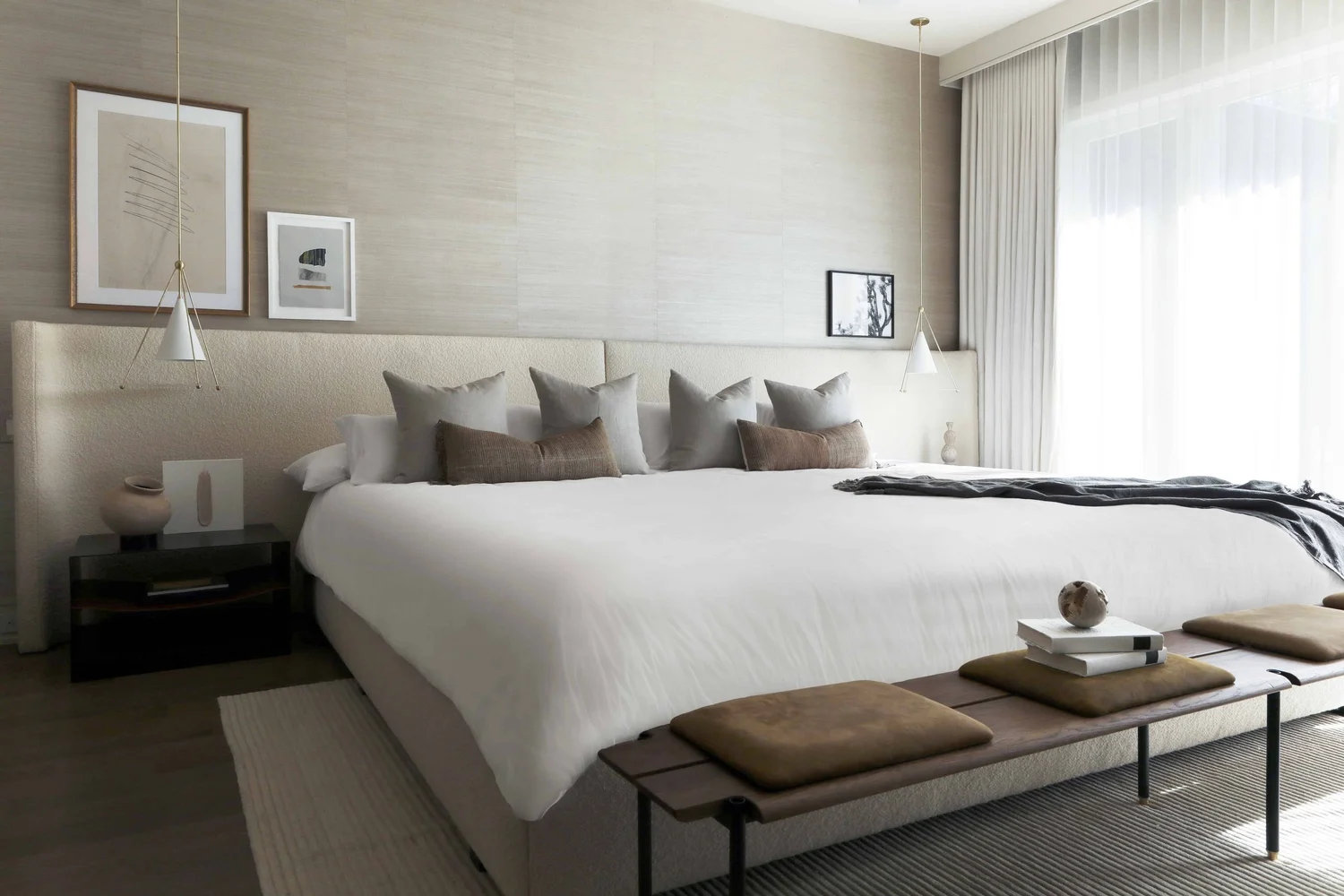 How to Dress Master Bedroom