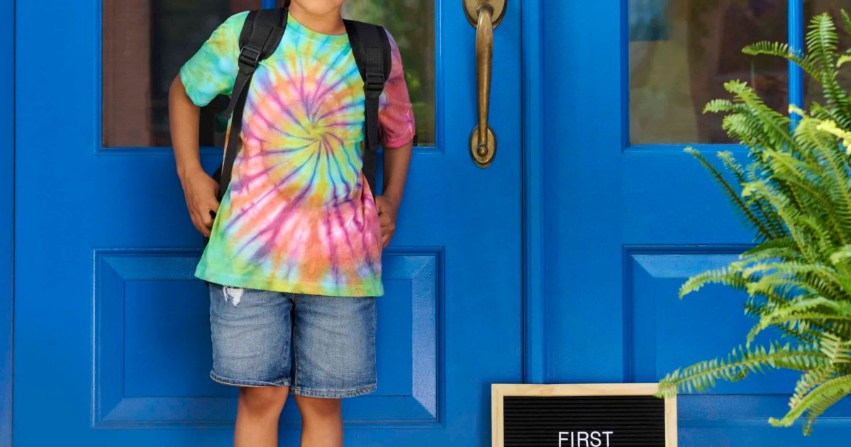 How to Dye Cotton Clothes at Home