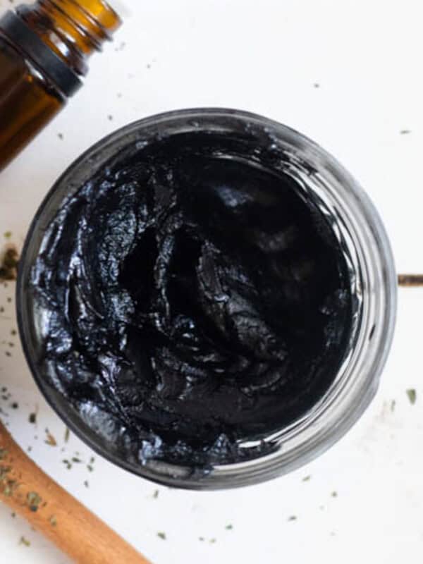 How to Make Charcoal Mask at Home Without Bentonite Clay