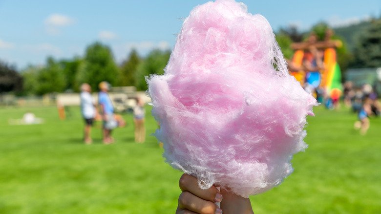 How to Make Cotton Candy Without Machine at Home