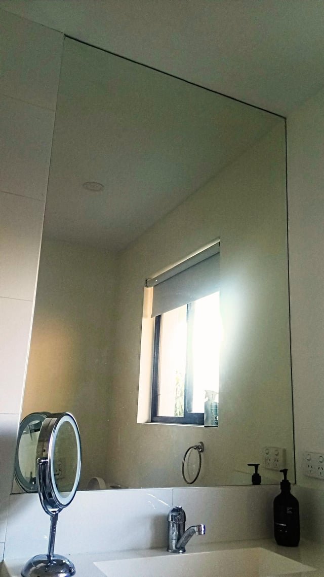 How to Remove Old Bathroom Mirror