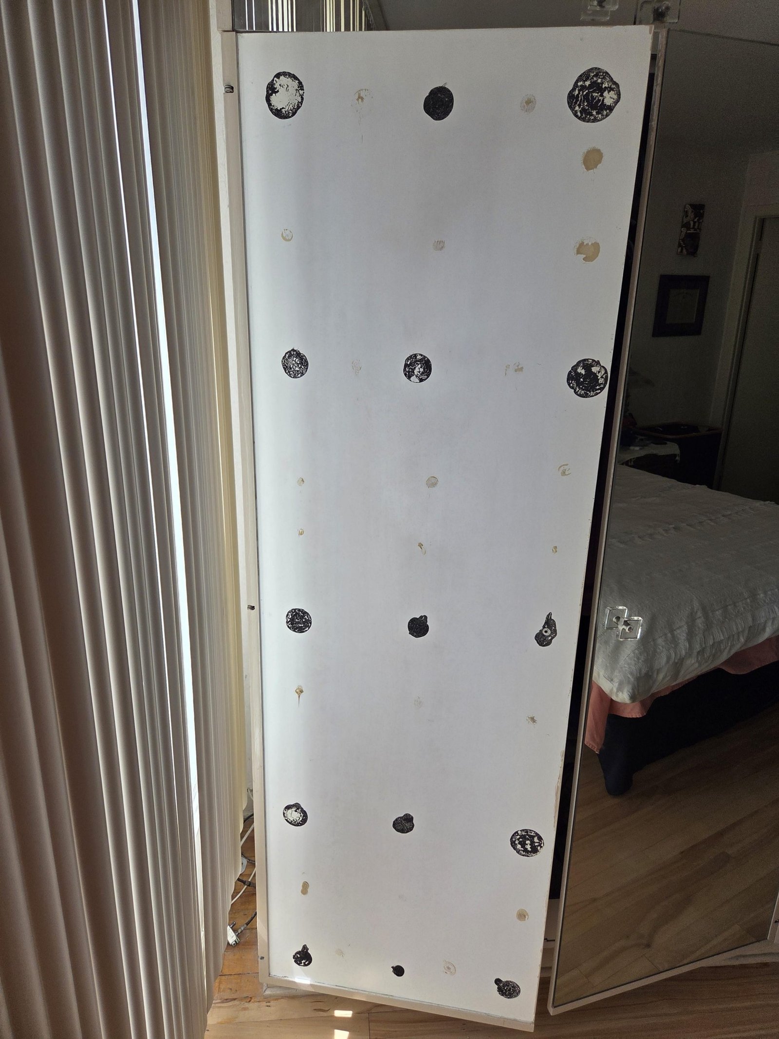 How to Tape Broken Bedroom Mirror