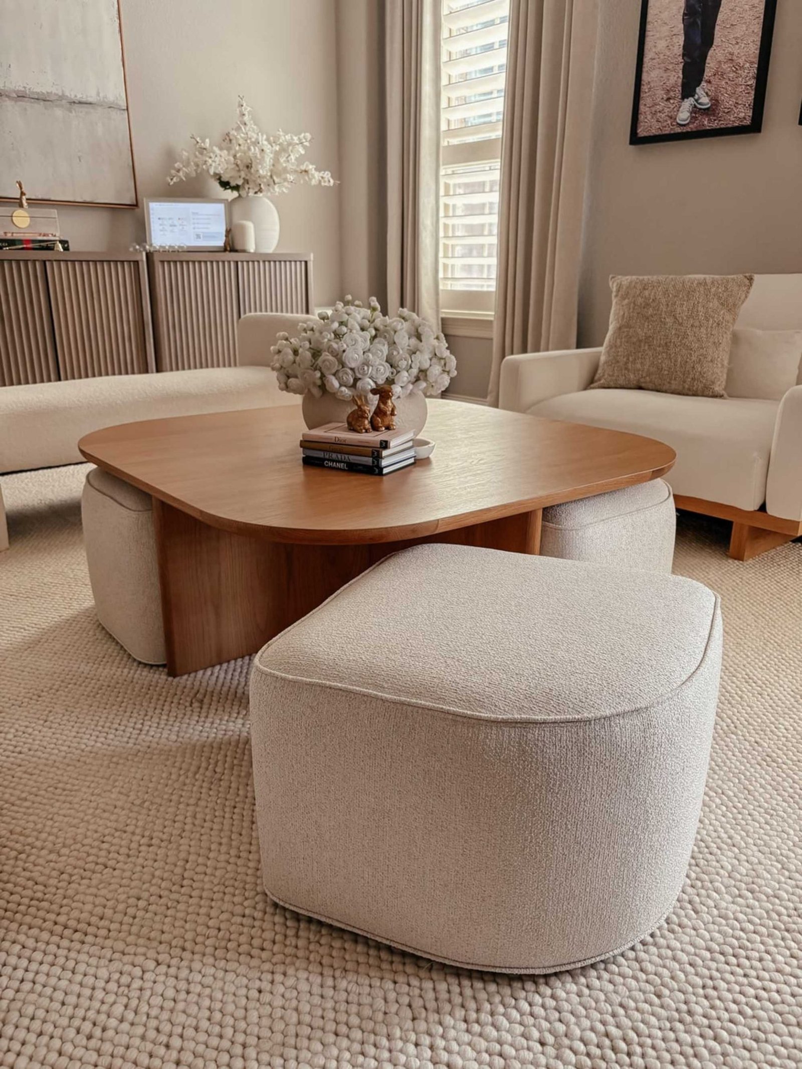 What Shape Coffee Table is Best for Small Living Room