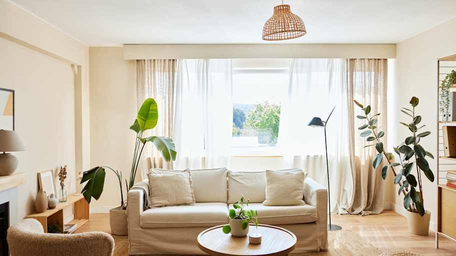 What Size Living Room Sofa